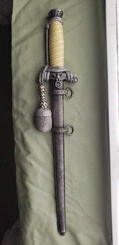 Heer dagger Alcoso &quot; High lift &quot;  Type 4 crossguard - Max Show find.