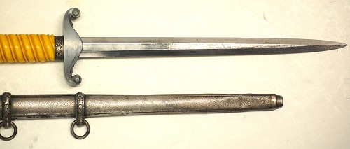 Unmarked Heer officer's dagger