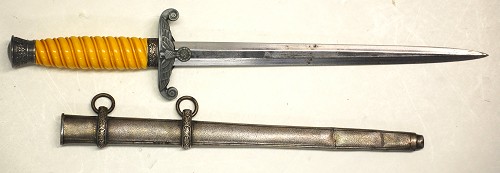 Unmarked Heer officer's dagger