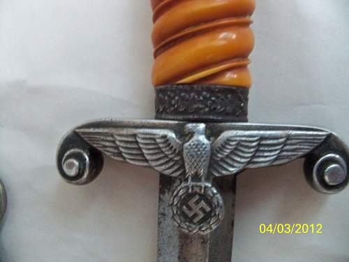 Authenticity of WKC Heer dagger