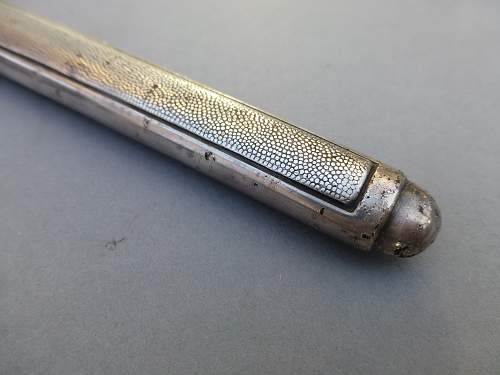 Early Heer dagger by Robt. Klaas with Slant grip