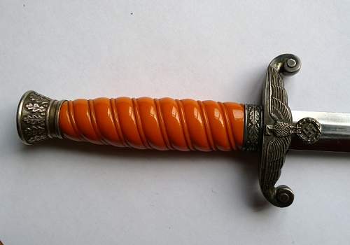 WKC Heer Officers dagger.