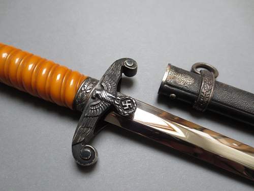 Early army dagger by Gebr. Heller