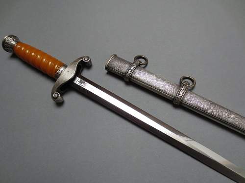 Eickhorn army dagger with glass grip