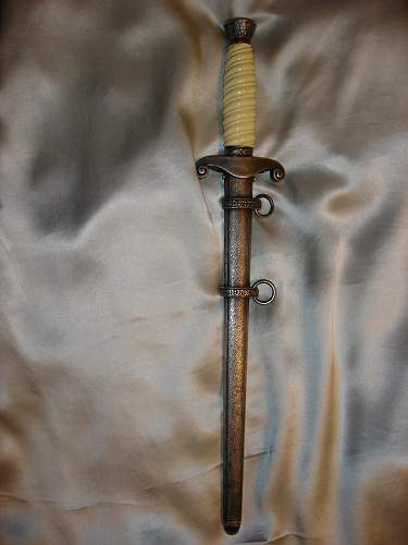 Ivory / White Army Dagger by Alcosa