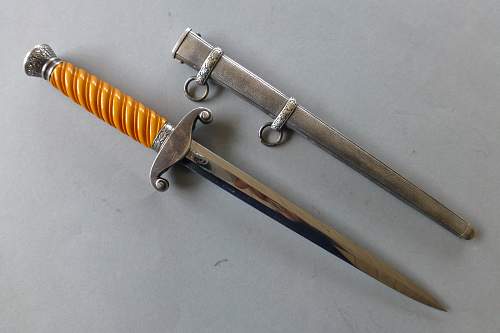 WKC early Heer dagger with Slant grip