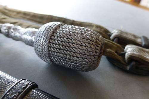 Eickhorn army dagger type 4, fully mint with lovely patina, portepee &amp; hanger