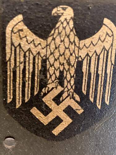 Here decal on dutch helmet