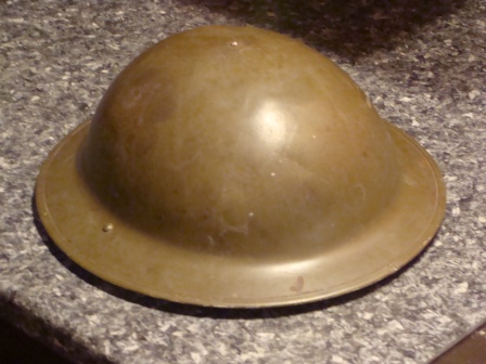 WW2 Canadian Helmet, needing help identiying some markings