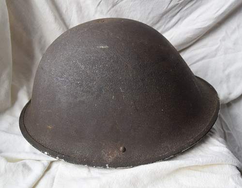 British Mark IV Mk4 &quot;Turtle&quot; helmet