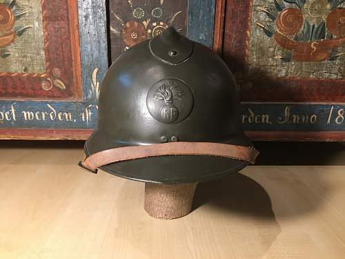 French M16 Adrian helmet?