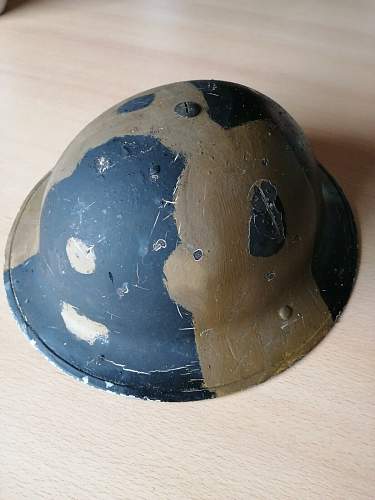 WW2 British Army Mk2 Helmet, Original Camo Paint?