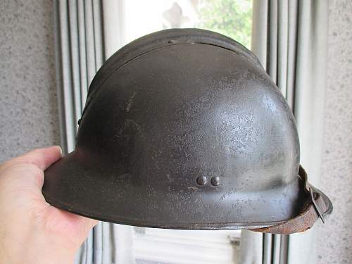 Adrian M26 helmet - treated with wax?