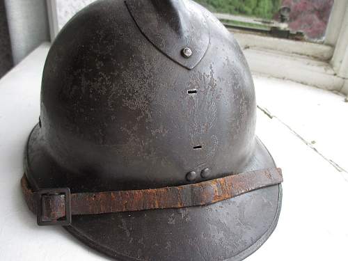 Adrian M26 helmet - treated with wax?