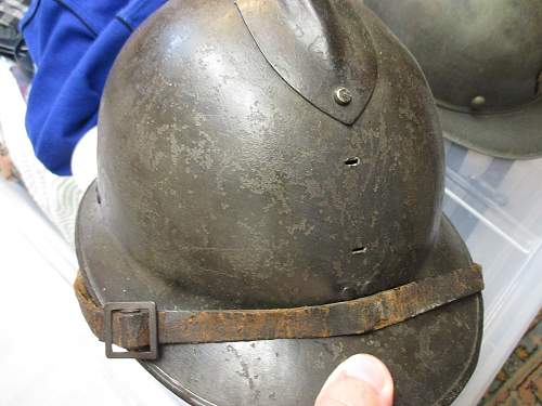 Adrian M26 helmet - treated with wax?