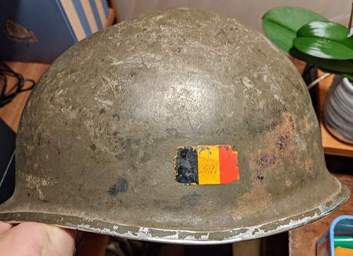 Belgian / US? M1 helmet and cover