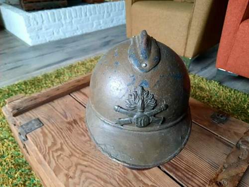 WW1 Adrian helmet, orginal?