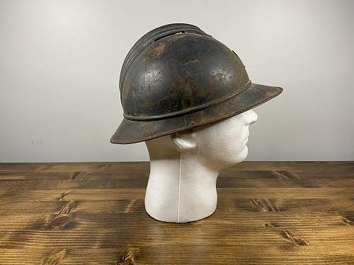Guide for French Helmets 1914-1945