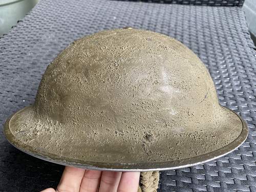 canadian helmet 1942