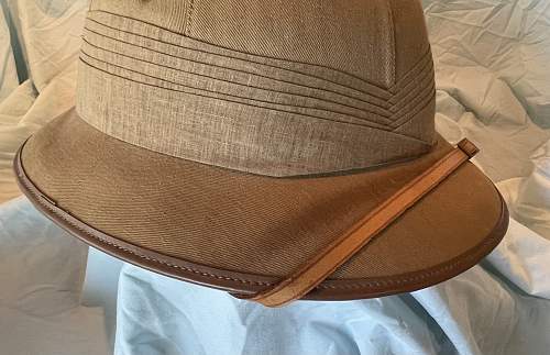 British Pith Helmet “Comfortease”