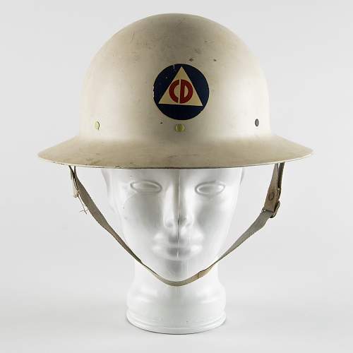 Identification help on 3 helmets