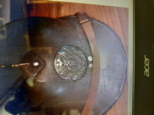 Fake round insigne of headquarters  on french M26 adrian helmet for sale on catawiki now
