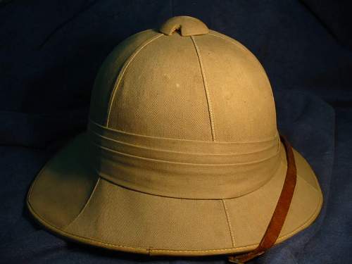 Wolseley pattern pith helmet
