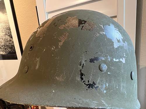 WW2 M1 Helmet liner questions