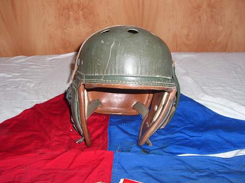 M1938 US Tanker Helmet and Italian Tanker Insignia