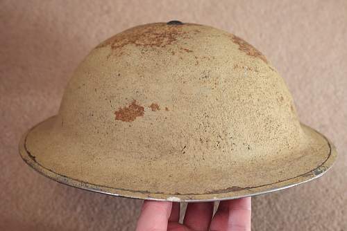 British desert helmet?