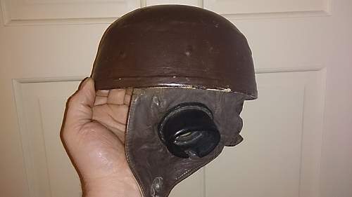 can anyone I D this helmet please