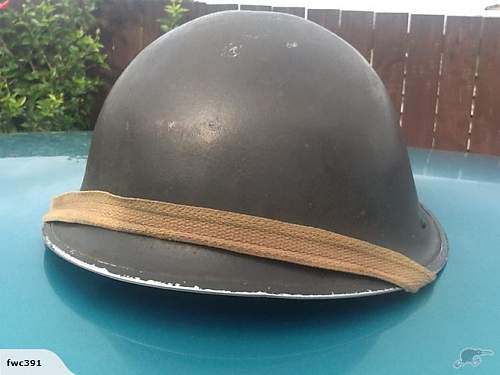 WW2 MkIV BRITISH TURTLE HELMET 1945 DATED