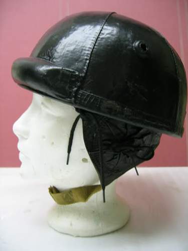 Early Canadian second pattern tankers crash helmet