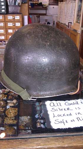 is this wwII G.I helmet?