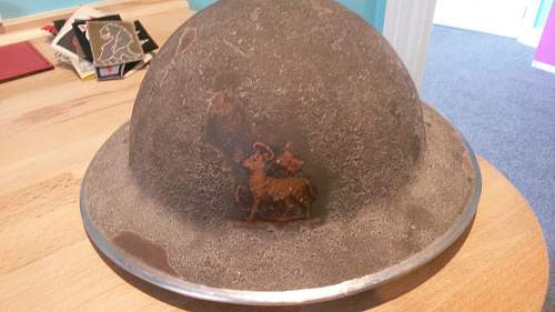 British Helmet............ Help needed please.