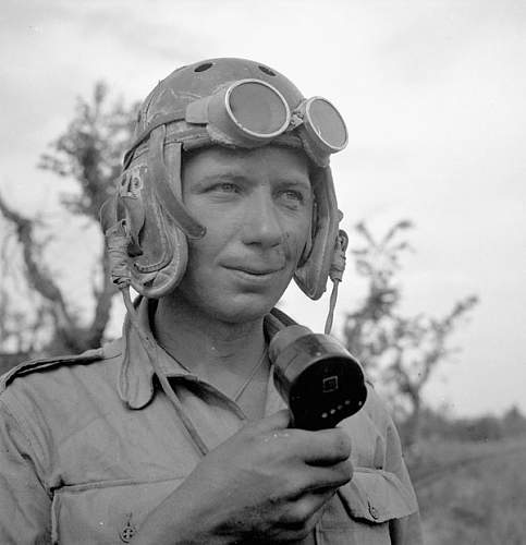 WW2 British &amp; Canadian Helmets, Crash, &amp; Helmets, Steel, Royal Armoured Corps.