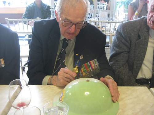 Anzac Day 2016 2nd/48th Commemorative Helmet