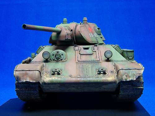 T34/76 Mod 41. Russia southern front April 1942. Dragon 1/35th.