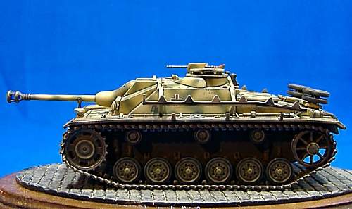 1.72nd scale. Sturmgeschutz 3 Ausf.G. &amp; Sturmgeschutz 4.