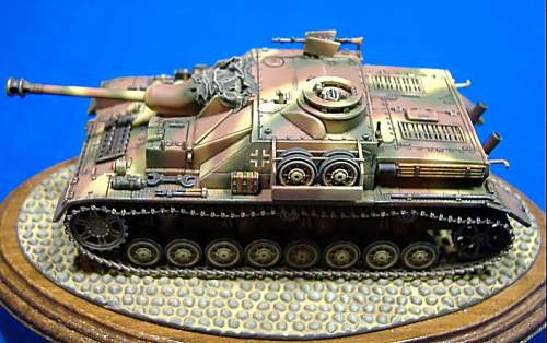 1.72nd scale. Sturmgeschutz 3 Ausf.G. &amp; Sturmgeschutz 4.