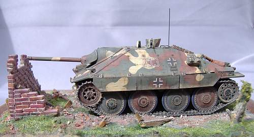 Hetzer Tank destoyer, 1/48 scale.