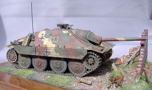 Hetzer Tank destoyer, 1/48 scale.