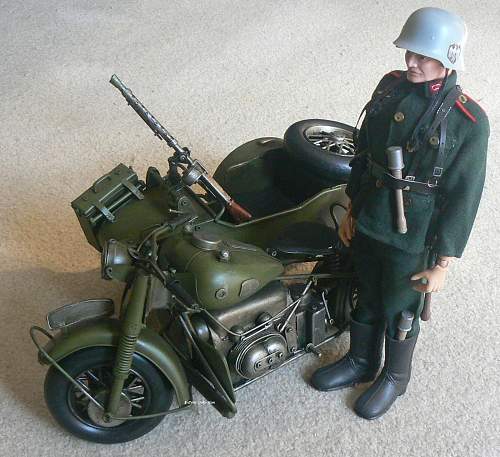 1/6th Scale Motorcycle with Sidecar