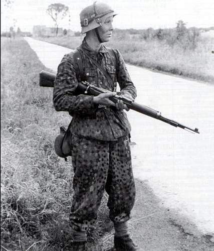 Waffen-SS Camouflage in period photos