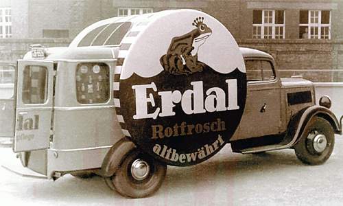 Advertisement. Photos of German soldiers with advertising signs.