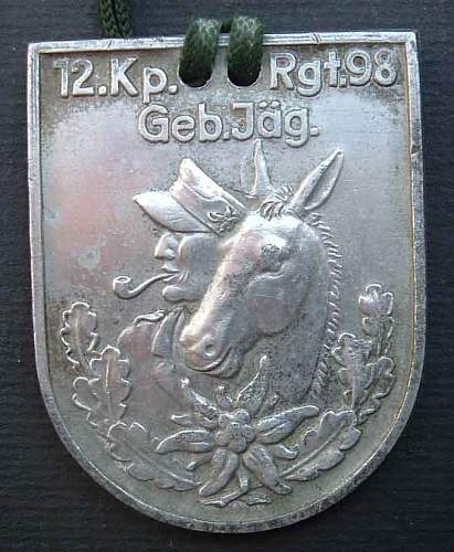 Gebirgsjäger Regt.98 Remembrance Medal - How many Regiments issued them ?