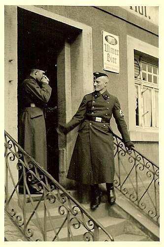 Advertisement. Photos of German soldiers with advertising signs.