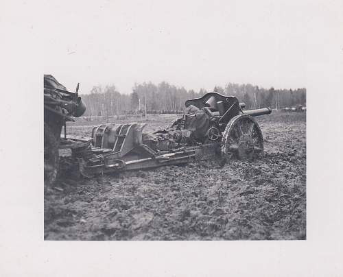 Photo album of a horse-drawn 105 battery in Barbarossa