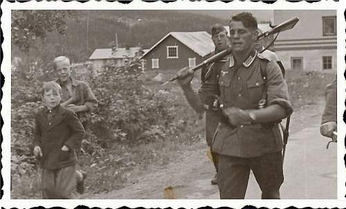 Advertisement. Photos of German soldiers with advertising signs.