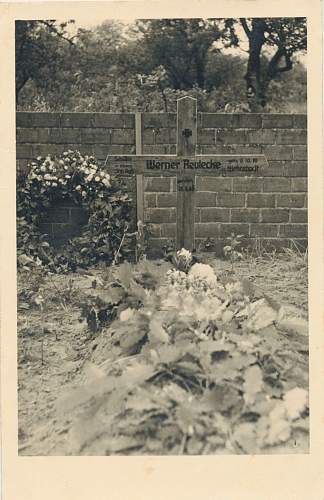 &quot;I once had a comrade&quot;. Photos of graves of German soldiers.